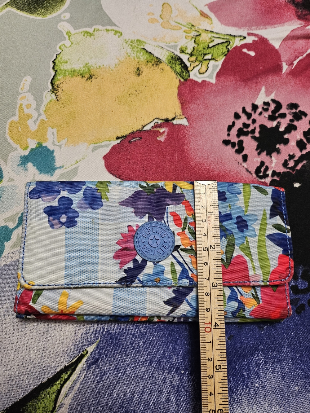 Kipling Floral Blue Multi Trifold Wallet - Picture 8 of 8